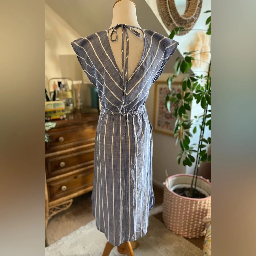 Universal Thread Blue and White Striped Midi Dress - Picture 2 of 6